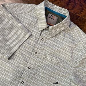 5.11 Tactical Shirt Mens Small Gray Plaid Short Sleeve Snap Button Front Casual